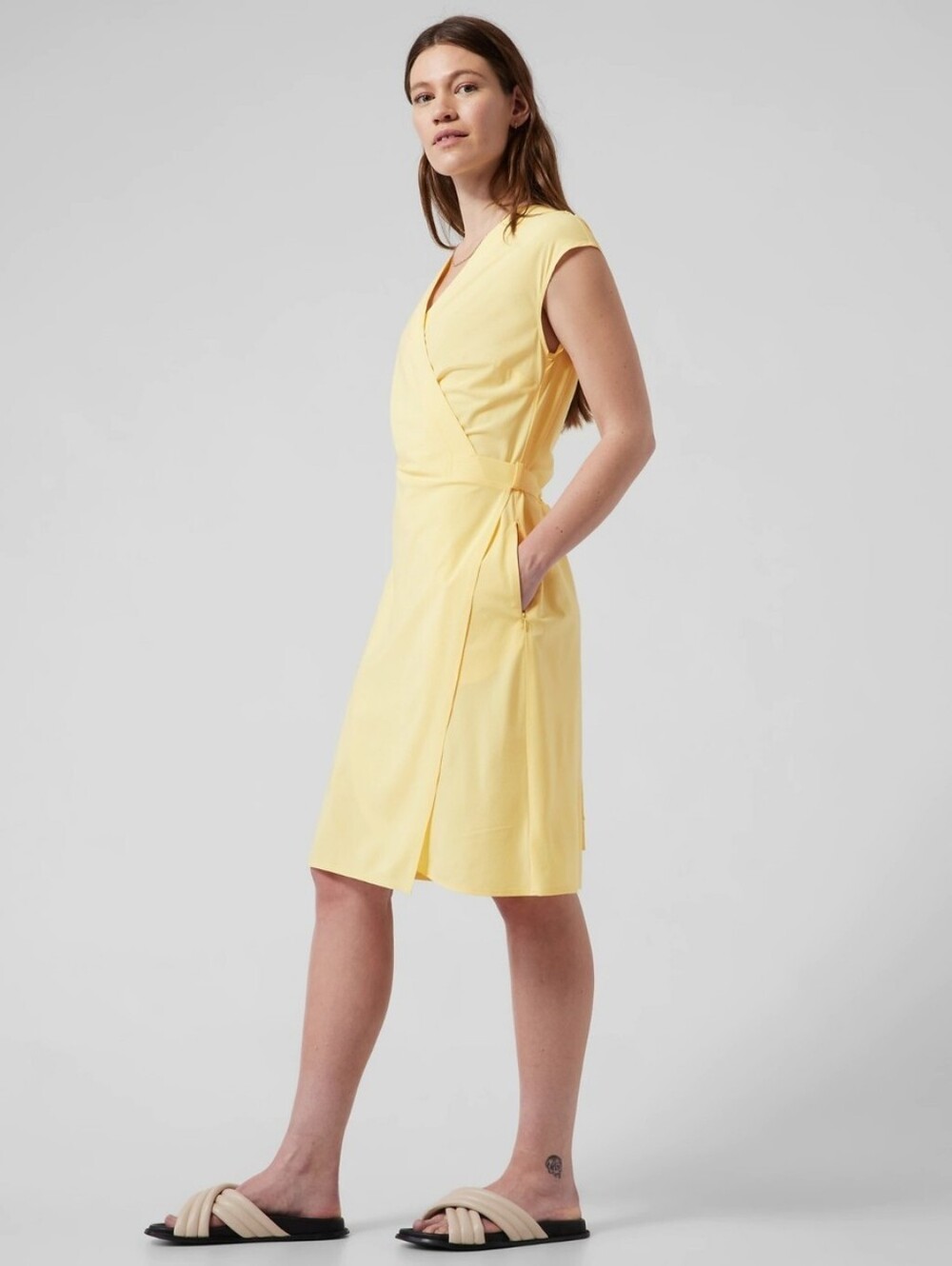 Athleta Newport Wrap Dress Yellow Size XL